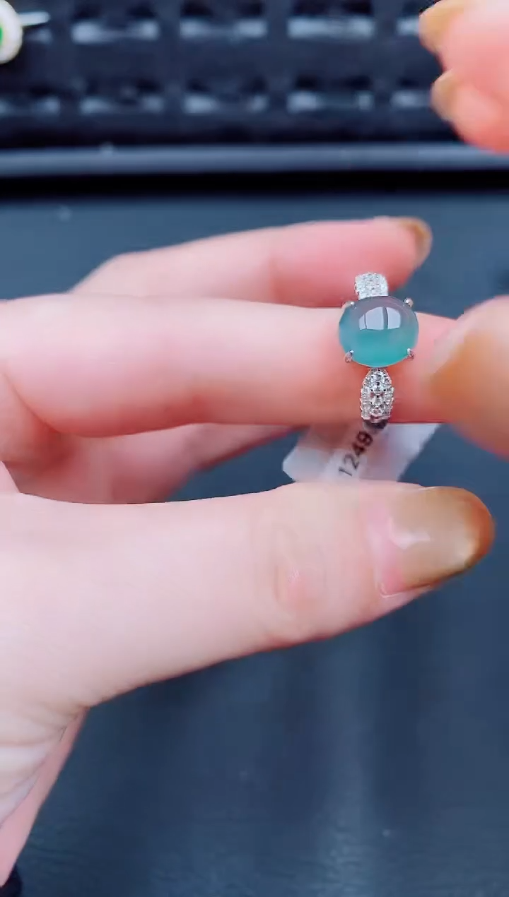 【闪购商品】翡翠戒指银S925镶嵌天然a货翡翠360