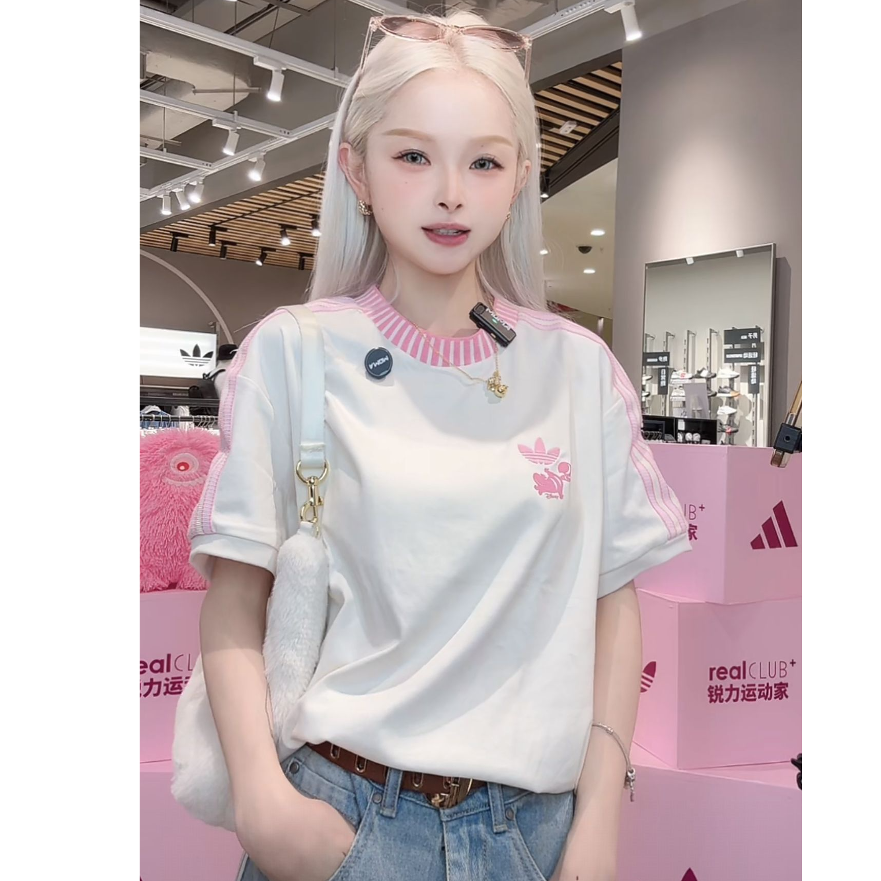 Adidas三叶草迪士尼柴郡猫联名情侣款时尚百搭运动短袖T恤KY8315