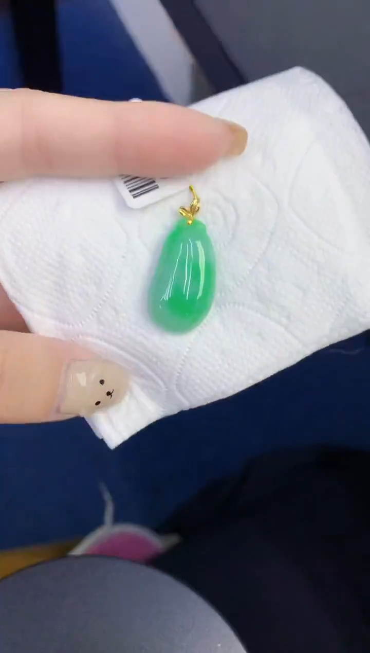 颈饰18K金镶嵌翡翠缅甸天然翡翠A货