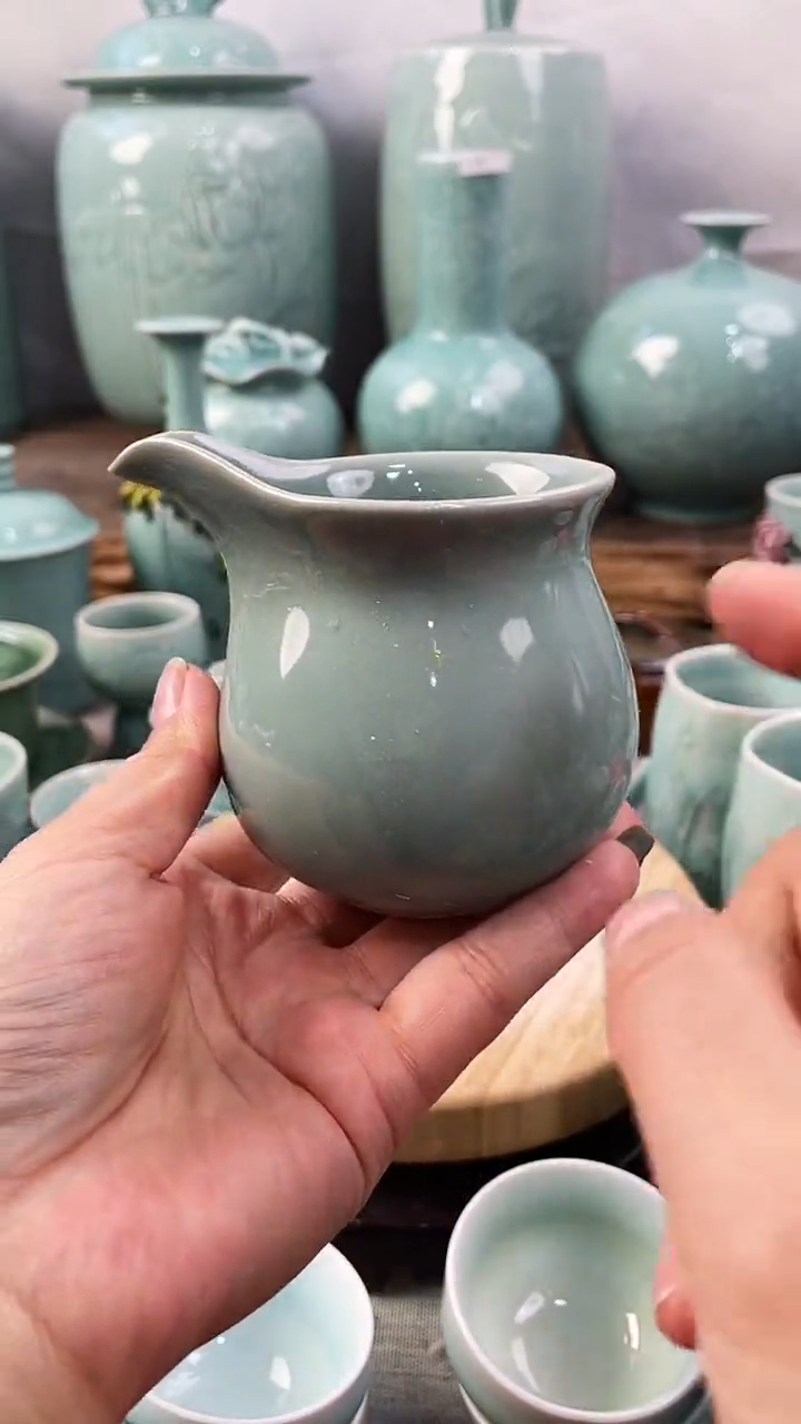 【闪购商品】特价 微瑕 慧仙青瓷