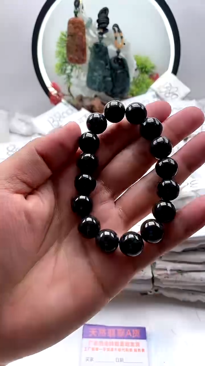 【闪购商品】翡翠颈饰未镶嵌手串【完美度65】
