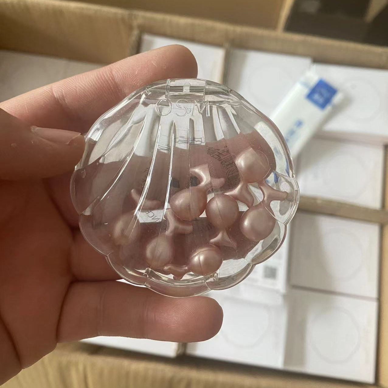 05号紧致清润丰润精粹次抛精华