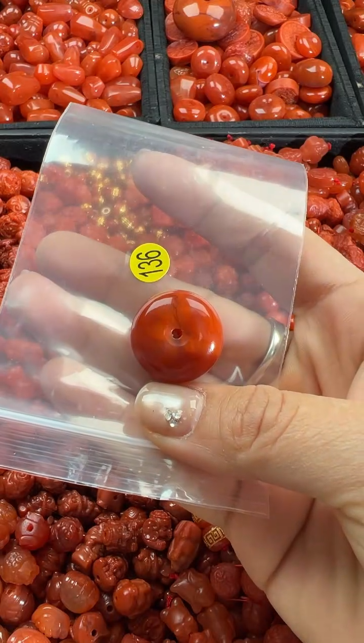 【闪购商品】南红玛瑙手链未镶嵌1