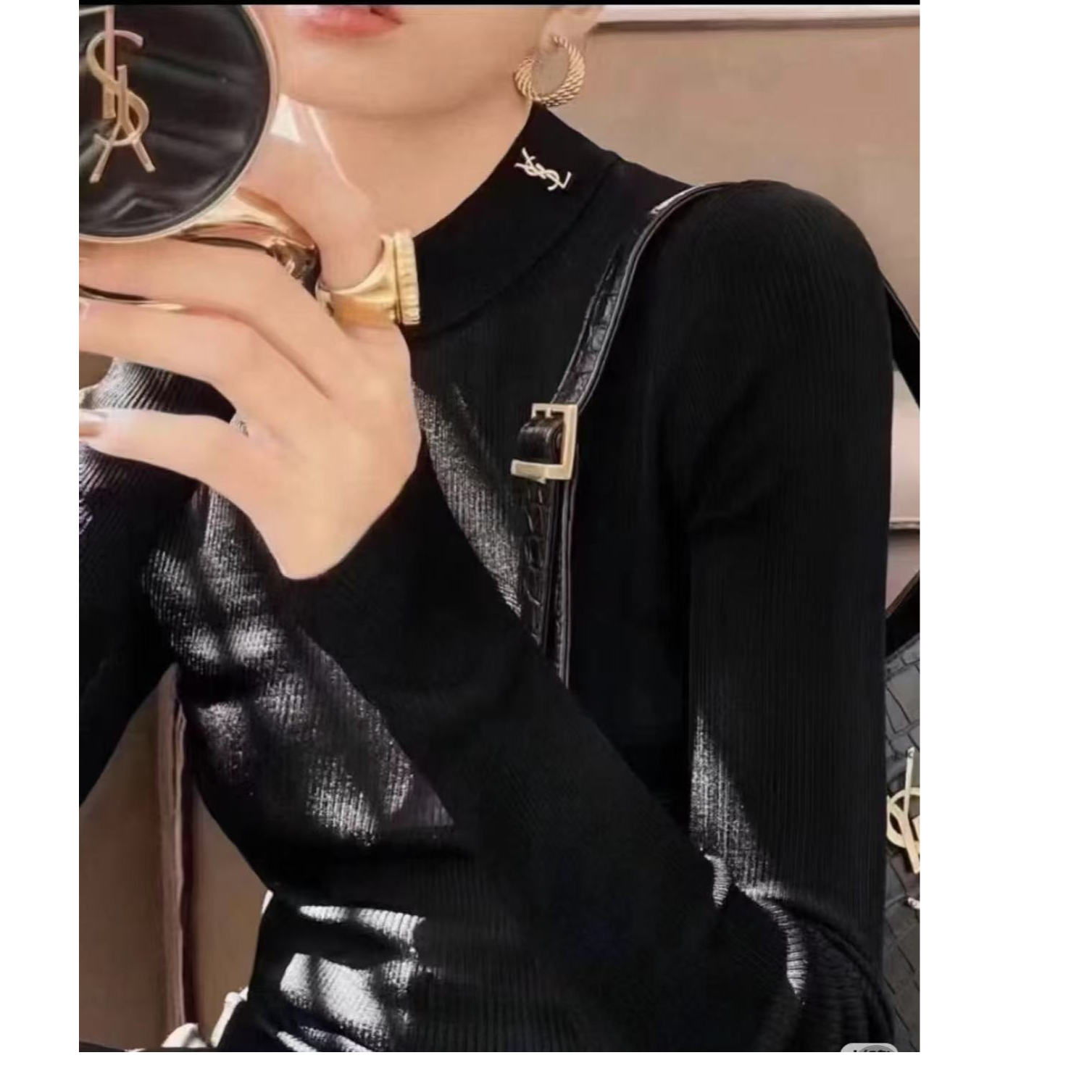 未使用 YSL/圣罗兰 女款黑色桑蚕丝领标毛衫