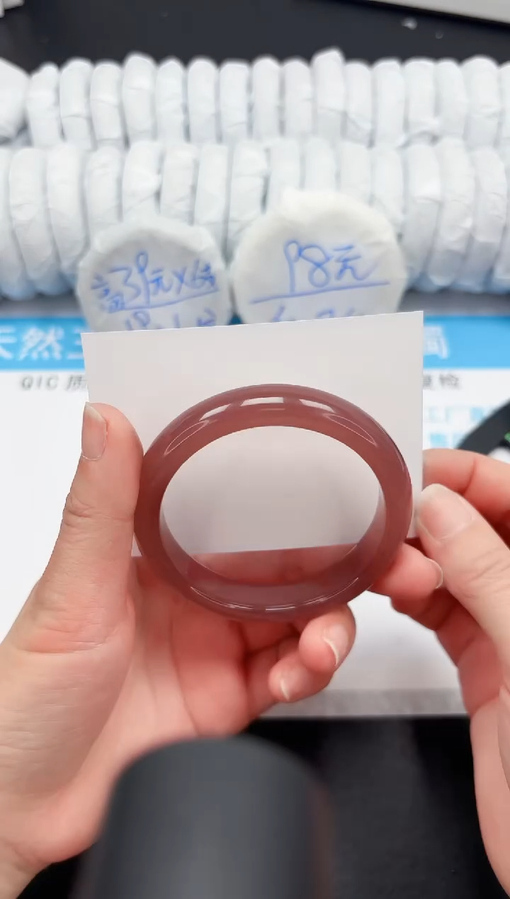 【闪购商品】石英质玉手镯未镶嵌8-60