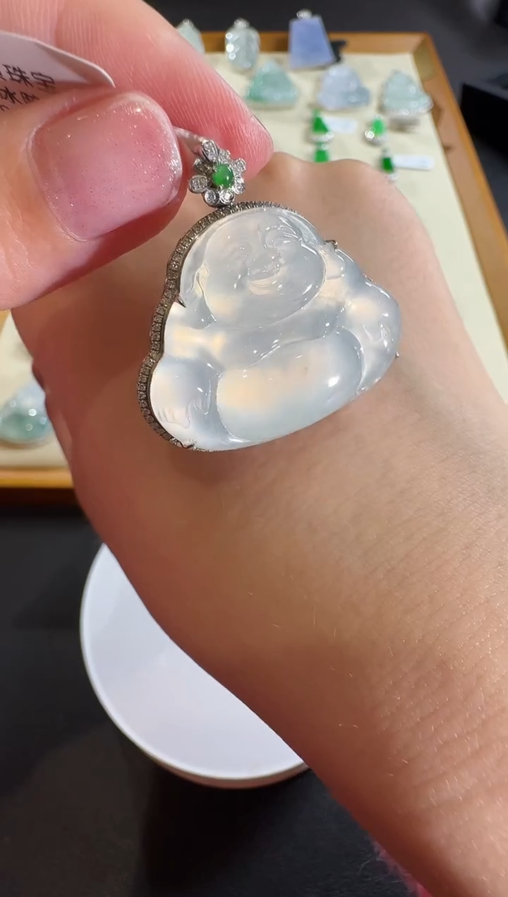 【闪购商品】翡翠吊坠(不含链)18K金镶嵌【源头工厂】钻石镶嵌