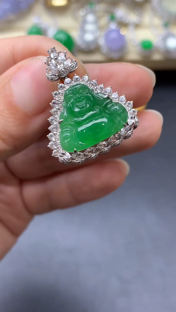 颈饰18K金镶嵌翡翠446-中国好珍宝