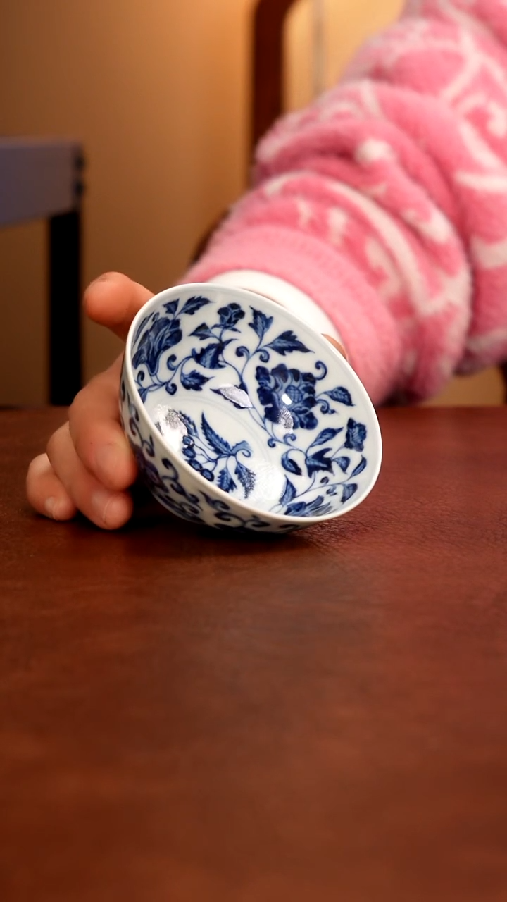 摆件陶景德镇瓷器，青花手绘茶具~