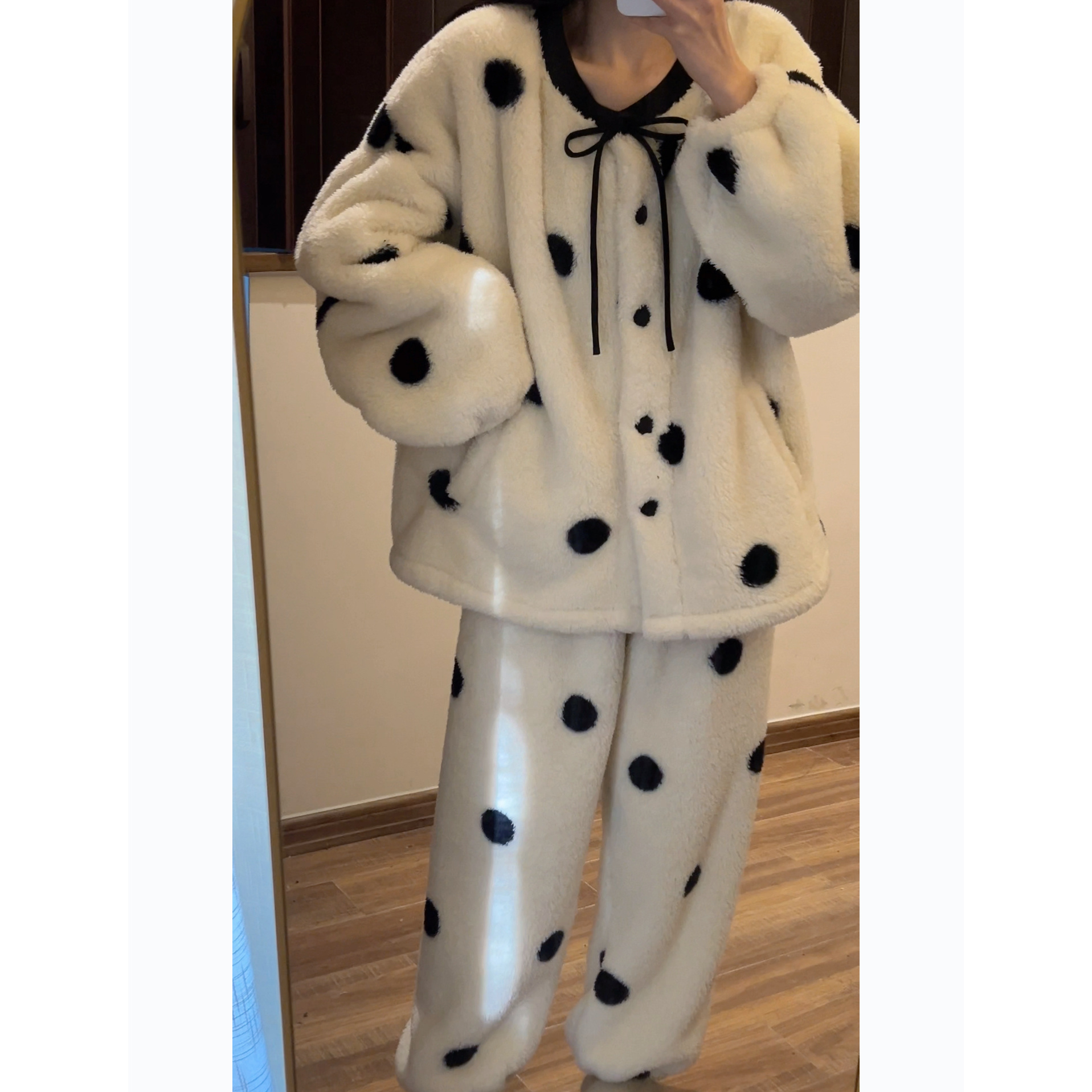 【高品质】亲子睡衣秋冬季母女儿童北羔绒加厚睡衣女童家居服冬款