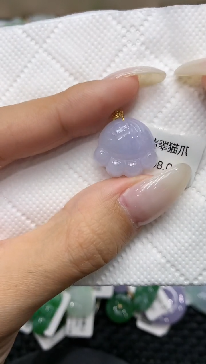 颈饰18K金镶嵌翡翠111111111111