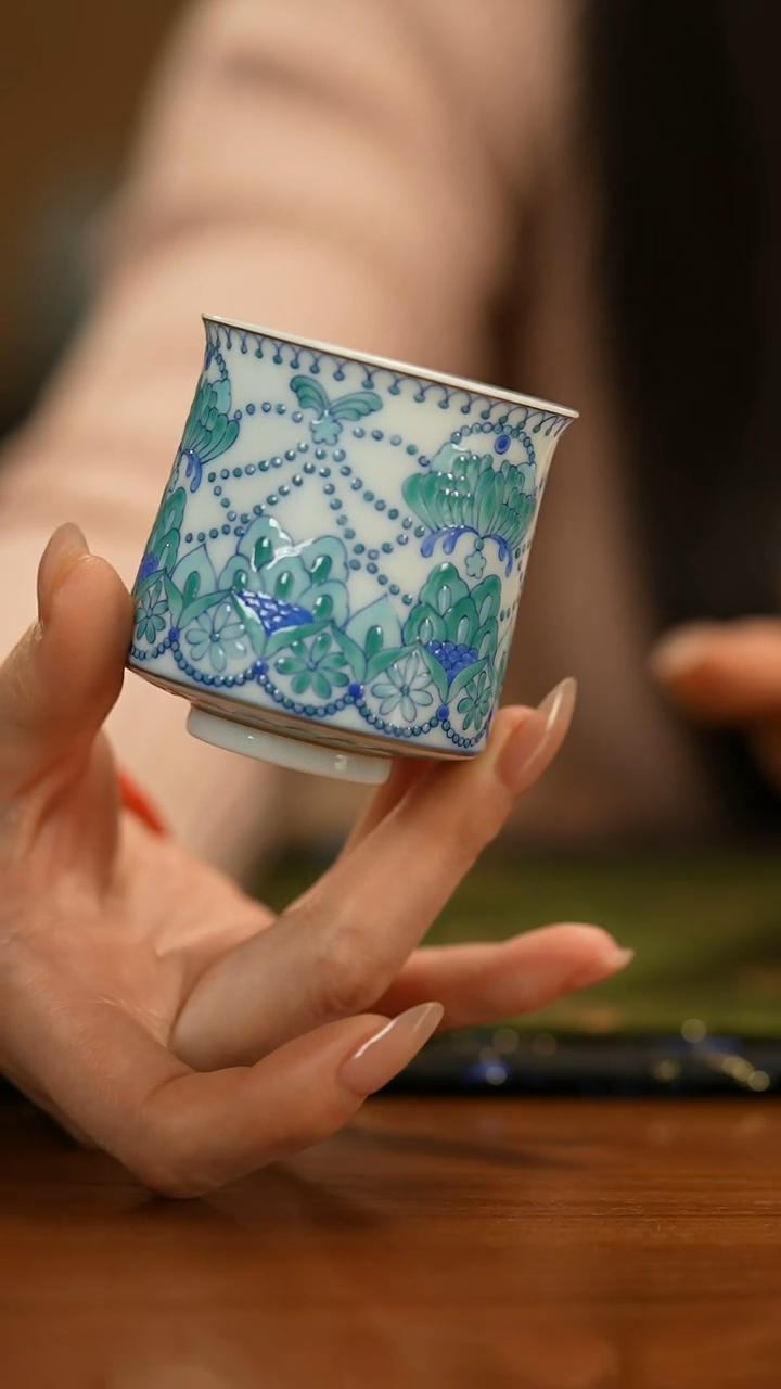 【闪购商品】瓷片冉月             