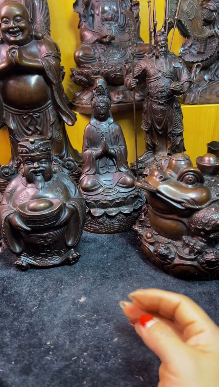 【闪购商品】1案台摆件 物品摆件 13层