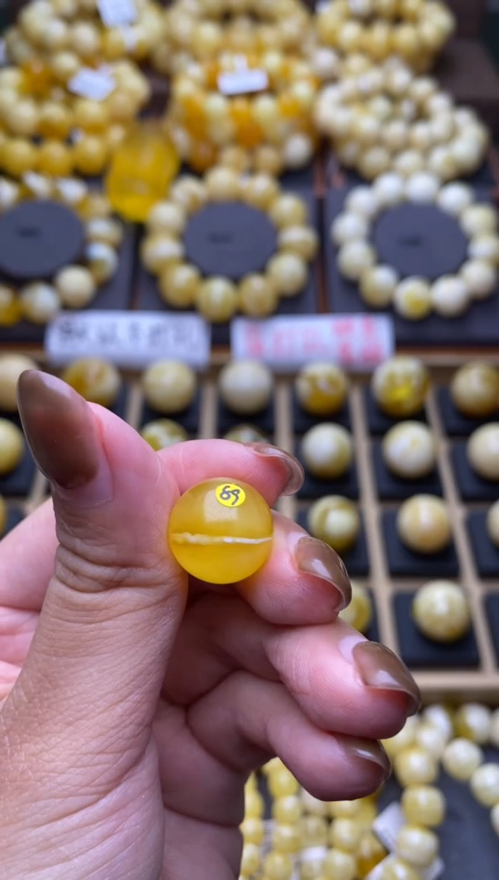 【闪购商品】琥珀裸石未镶嵌大小姐珠宝严选12