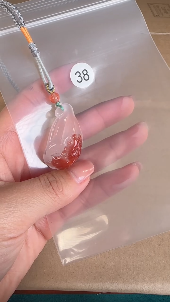 【闪购商品】南红玛瑙珠宝半成品未镶嵌原矿无优化无裂吊坠