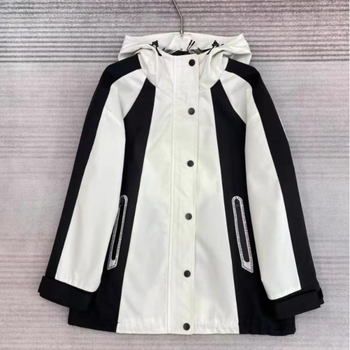 【南油玲姐】白色冲锋衣连帽新款外套WT6643
