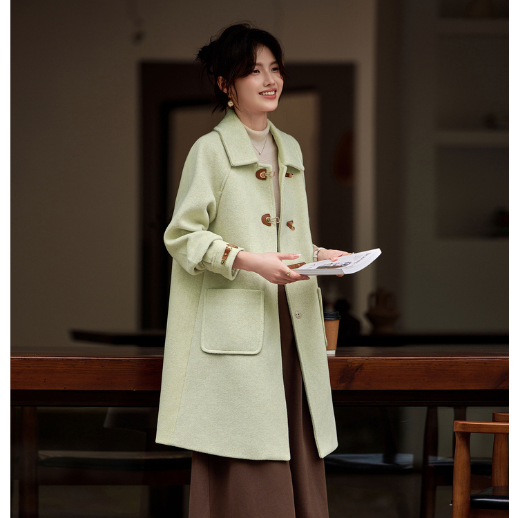 时尚气质羽绒服SXYRF24069