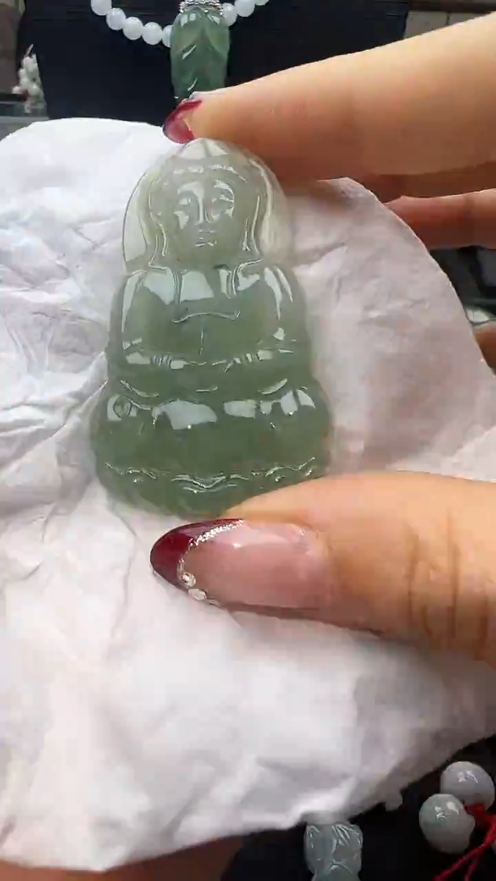 【闪购商品】翡翠颈饰未镶嵌观音