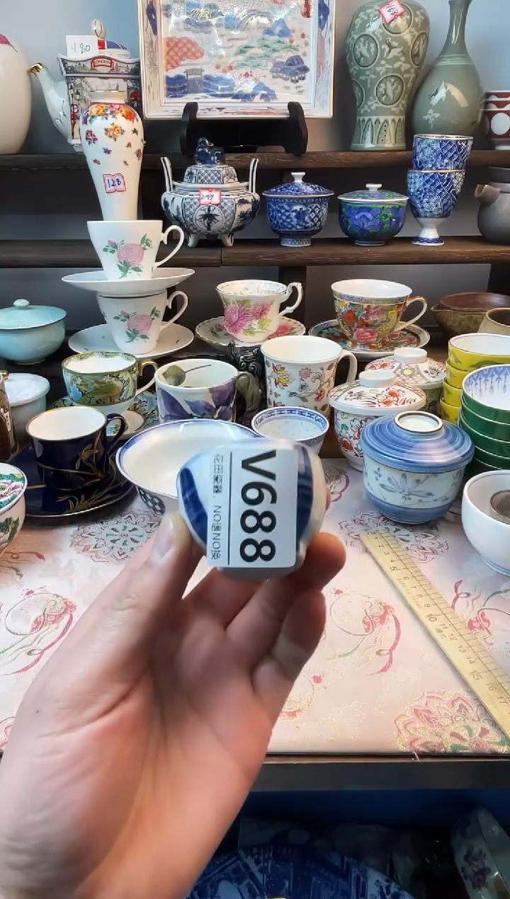 瓷片你****?V688不退不换.感谢理解