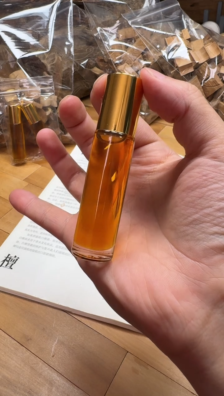 【闪购商品】檀香木其他老山檀香精油10克