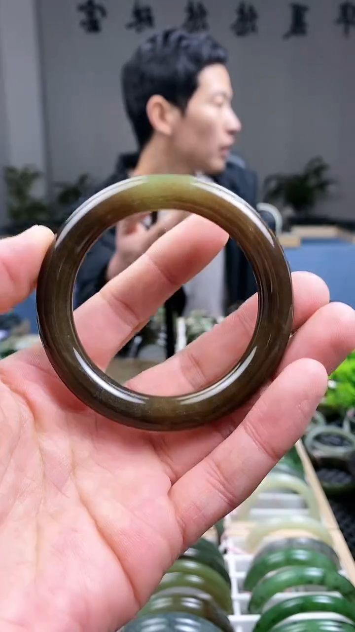 【闪购商品】和田玉手镯未镶嵌54.3