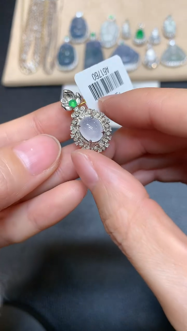 【闪购商品】翡翠吊坠(不含链)18K金镶嵌【无服务费