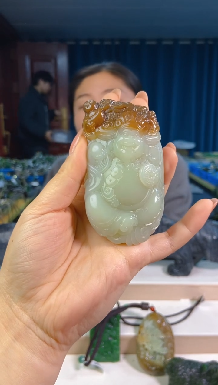 和田玉未镶嵌把件1