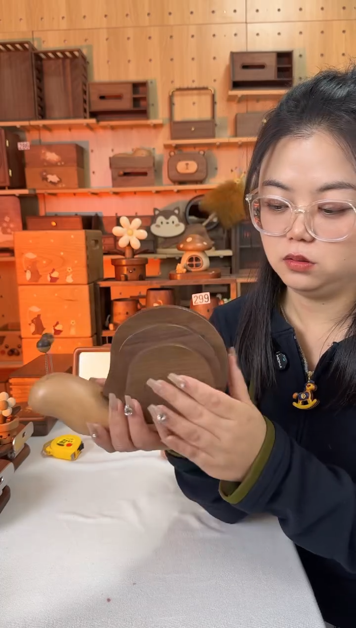 木北美黑胡桃大号蜗牛杯垫