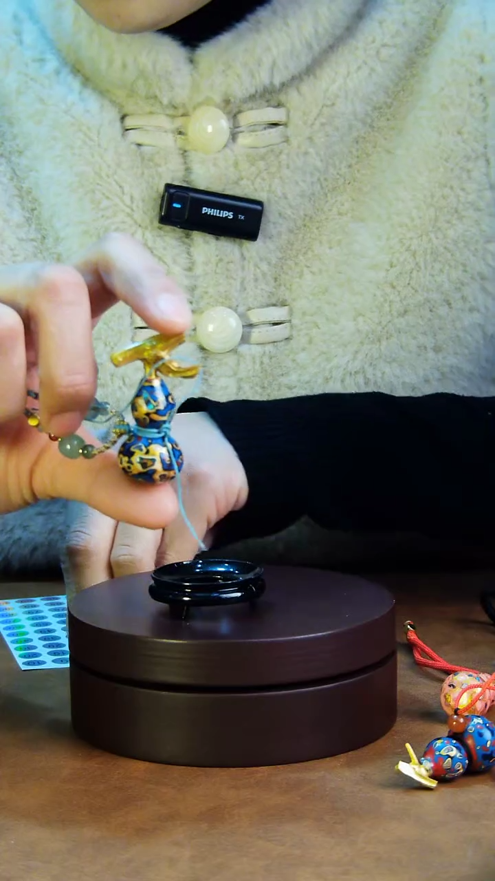 【闪购商品】8直播一物一图大漆酒葫芦送底座送挂绳