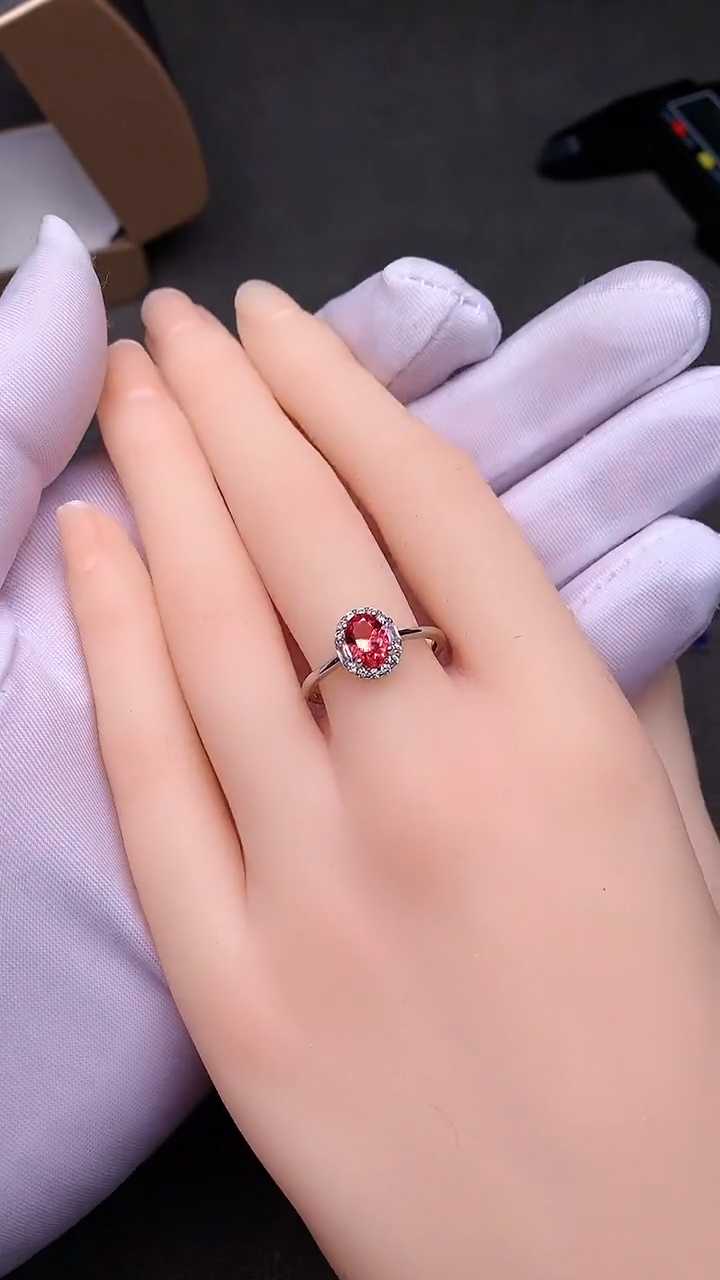 【闪购商品】彩色蓝宝石戒指银S925镶嵌......