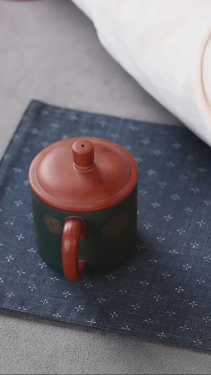 紫砂盖杯皮球花小盖杯 微瑕