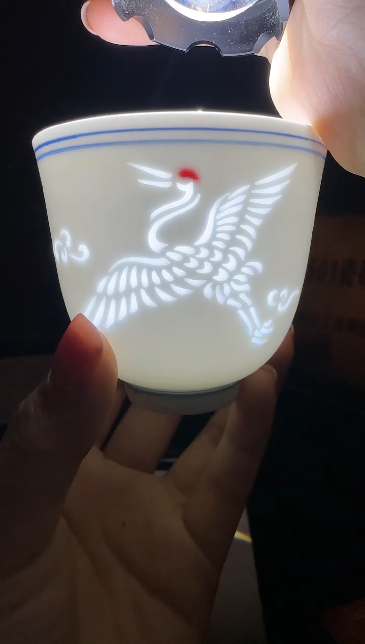 瓷摆件铃珑主人杯