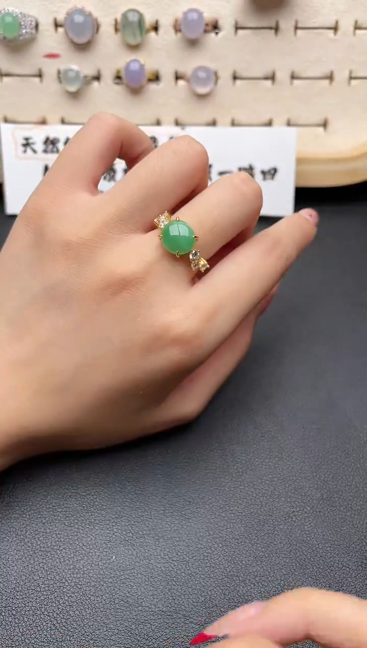 【闪购商品】翡翠戒指银S925镶嵌一物一证一礼盒