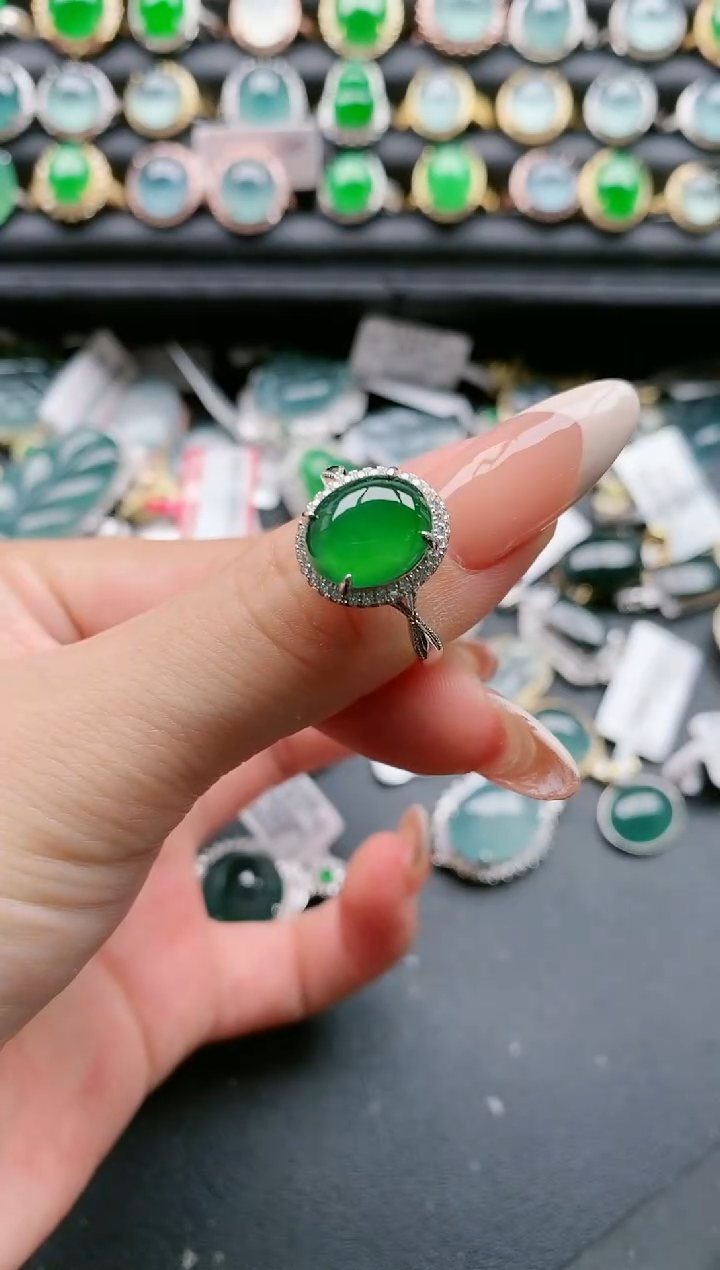 【闪购商品】翡翠戒指银S925镶嵌11111