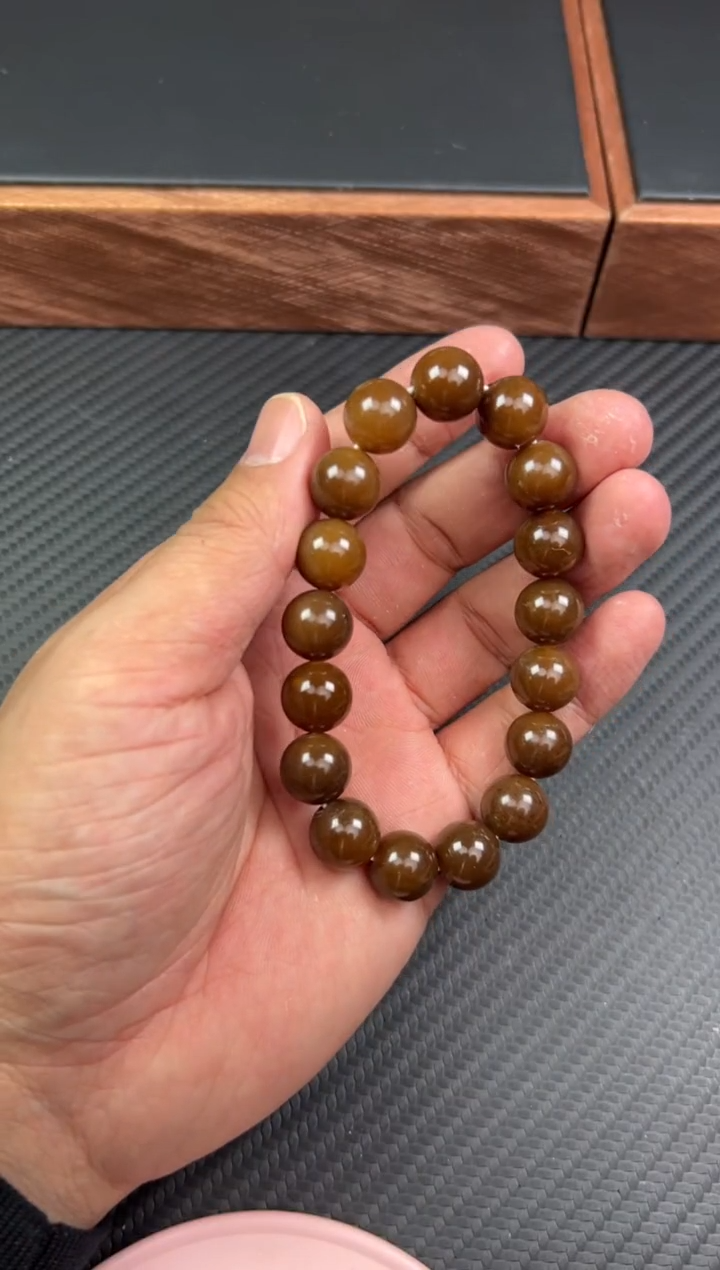 【闪购商品】和田玉手串未镶嵌若羌微色差卡12