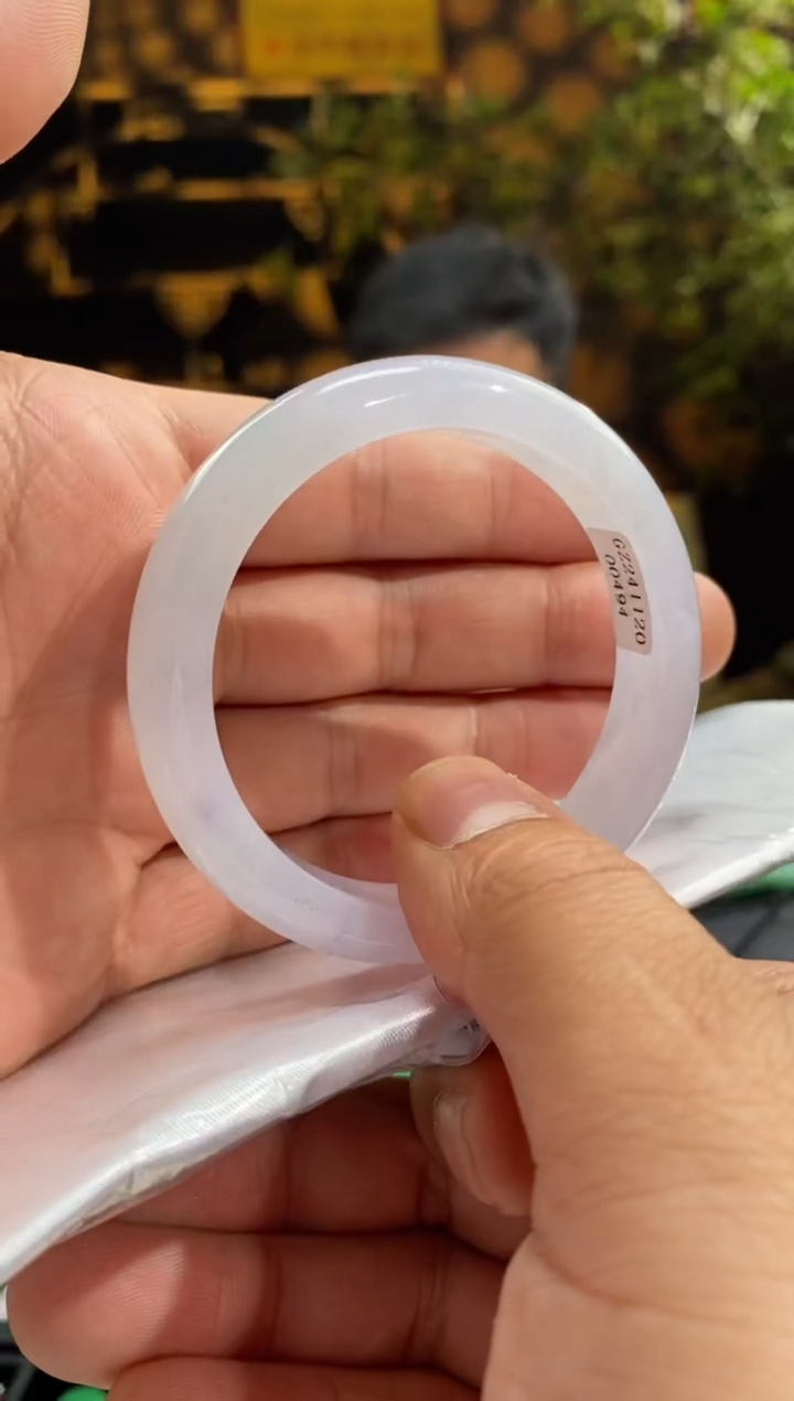 【闪购商品】翡翠手镯未镶嵌90094-天然翡翠a货53.2圈口-瑕