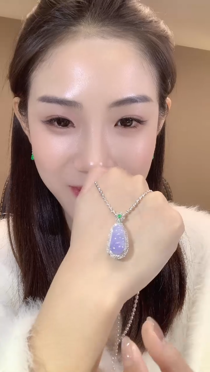 【闪购商品】翡翠吊坠(不含链)18K金镶嵌D14紫货有一定色差