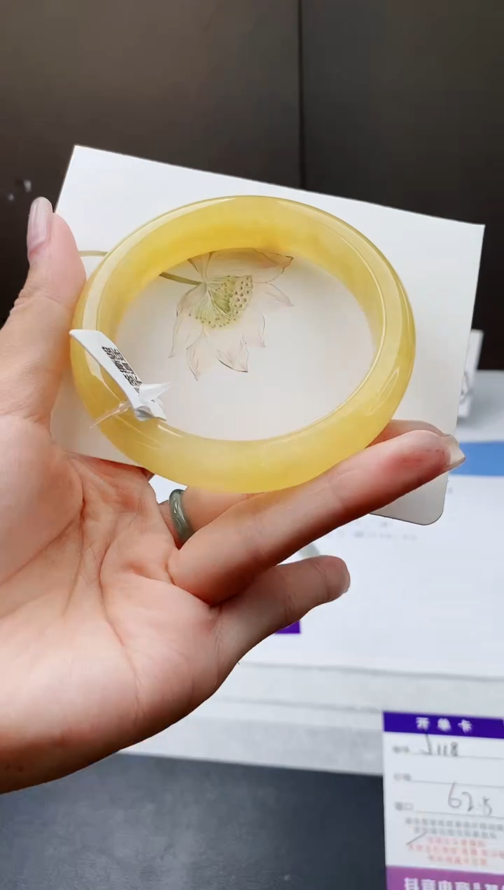 石英质玉手镯未镶嵌j118-H1多样性发货