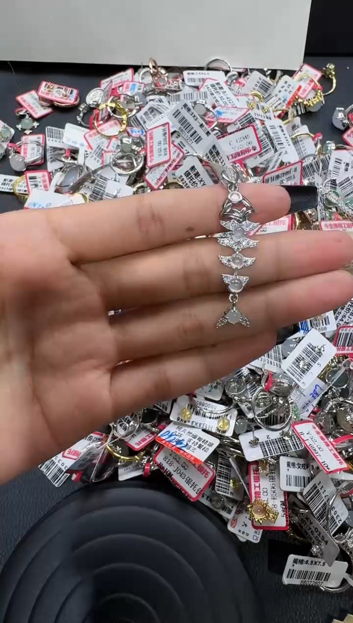 翡翠戒指银S925镶嵌戒指395