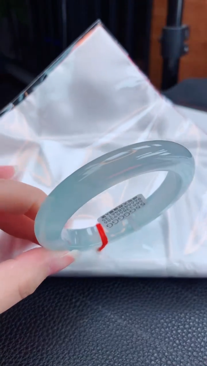 【闪购商品】翡翠手镯未镶嵌缅甸天然翡翠A货手镯