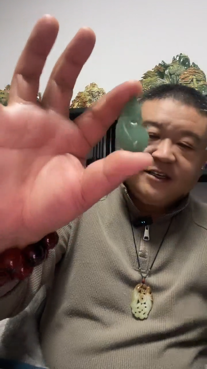 未镶嵌东陵石吊坠(赠链)福袋吊坠