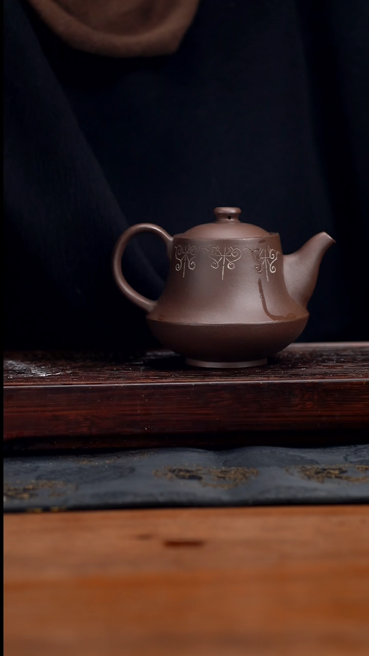 【闪购商品】紫砂茶壶330cc黄龙山原矿紫泥碗灯20