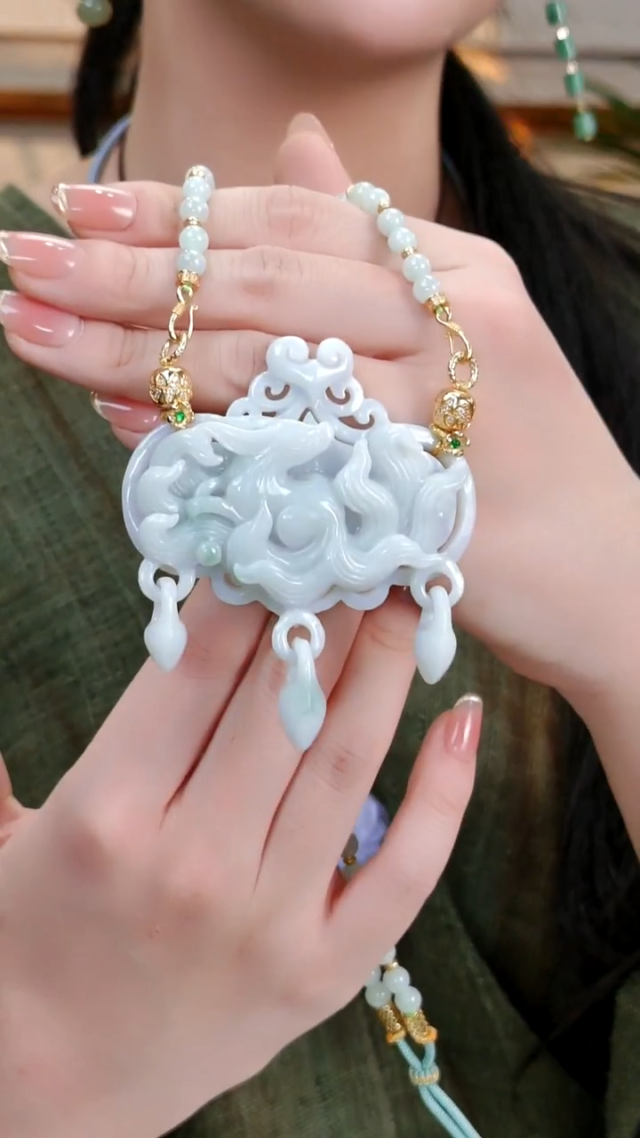 颈饰未镶嵌翡翠国风