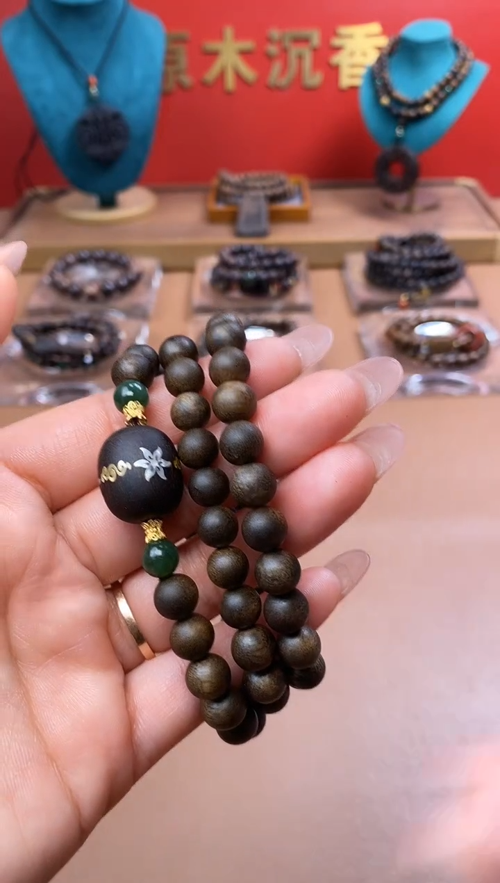 【闪购商品】沉香手串L芽庄白棋楠08三圈款+螺钿沉香木雕顶珠