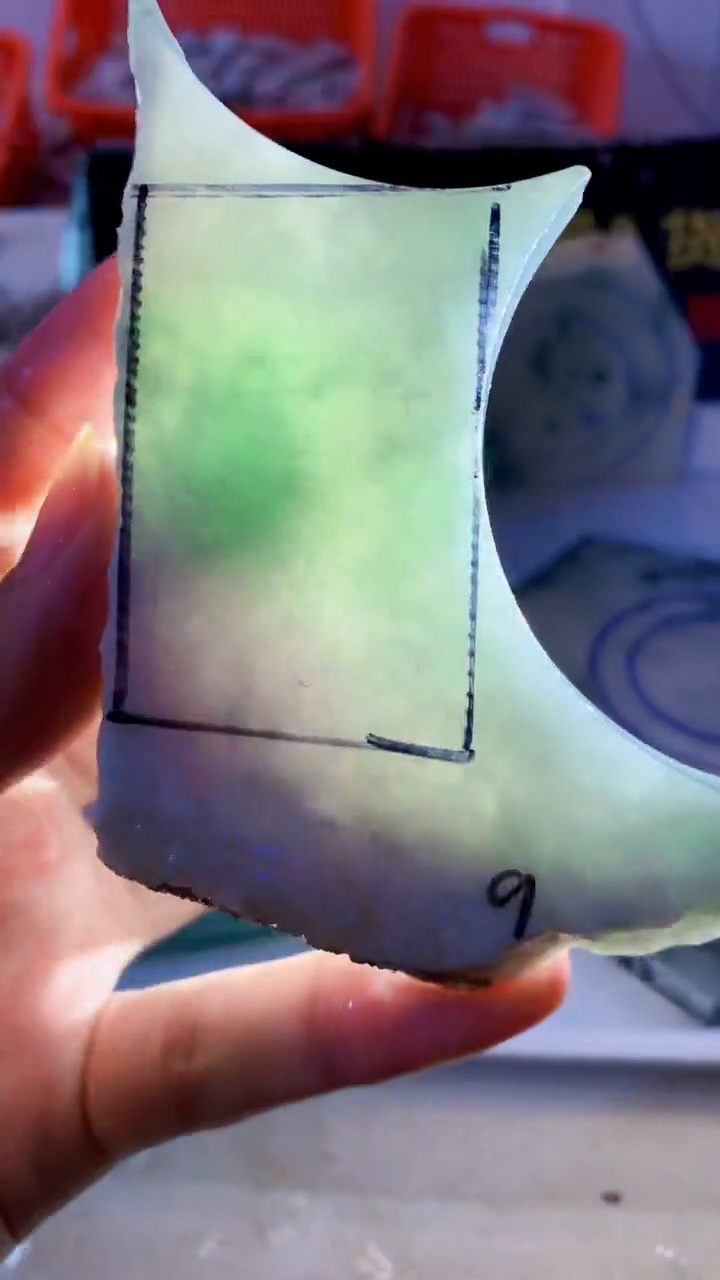 颈饰未镶嵌翡翠缅甸A货翡翠史005