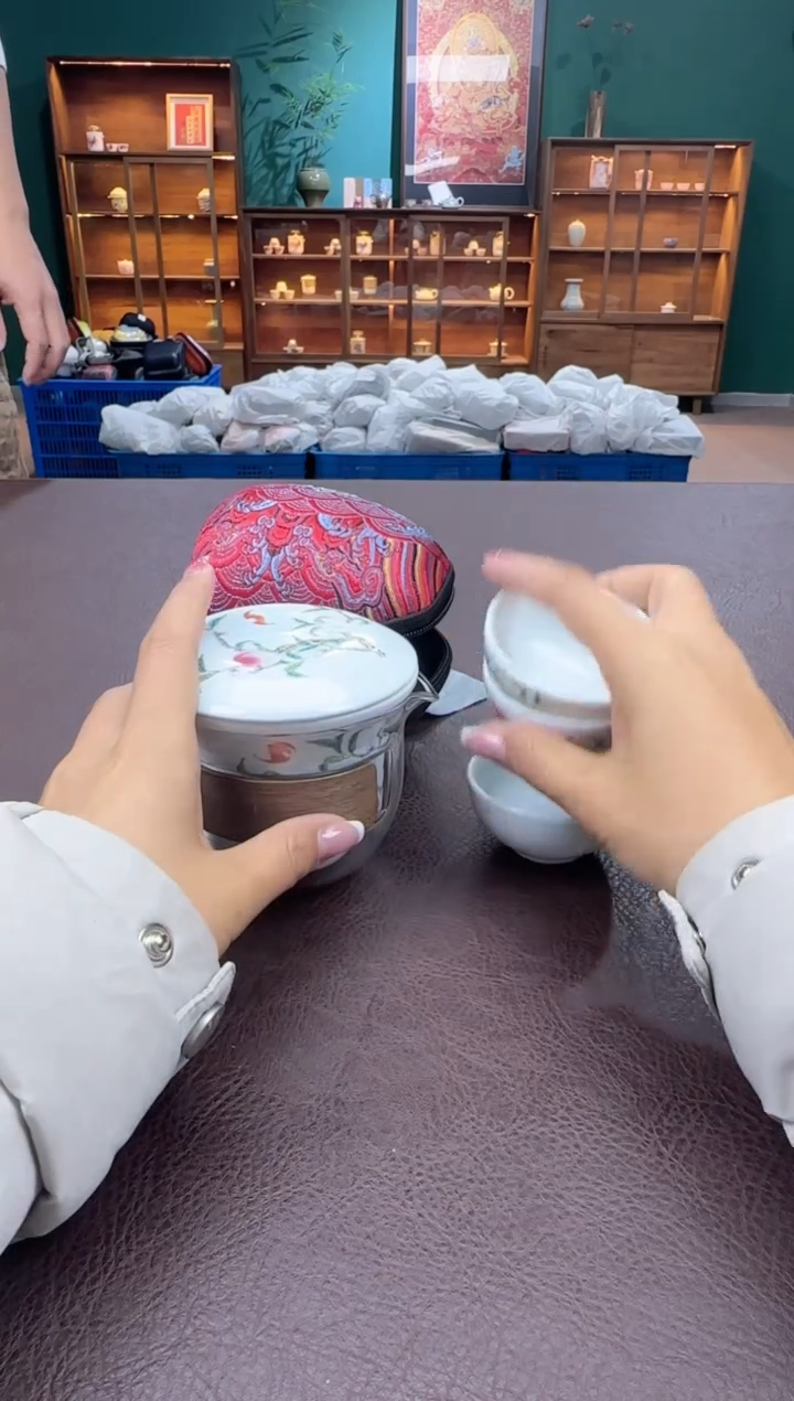 【闪购商品】摆件瓷SC1111111111