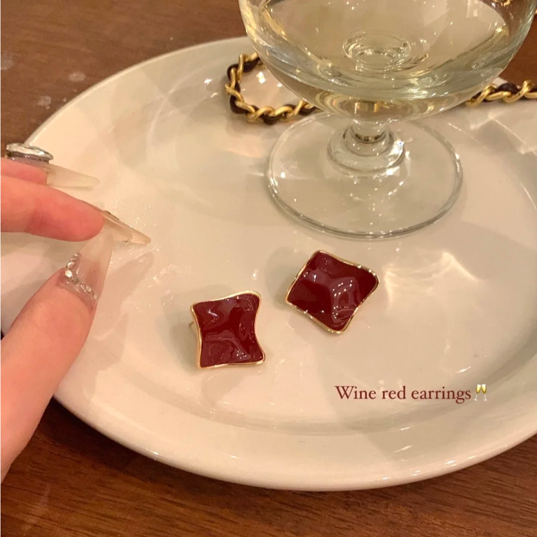 soyes/索野 铜合金耳饰 复古滴油耳环扭曲方形气质显白圣诞新年款