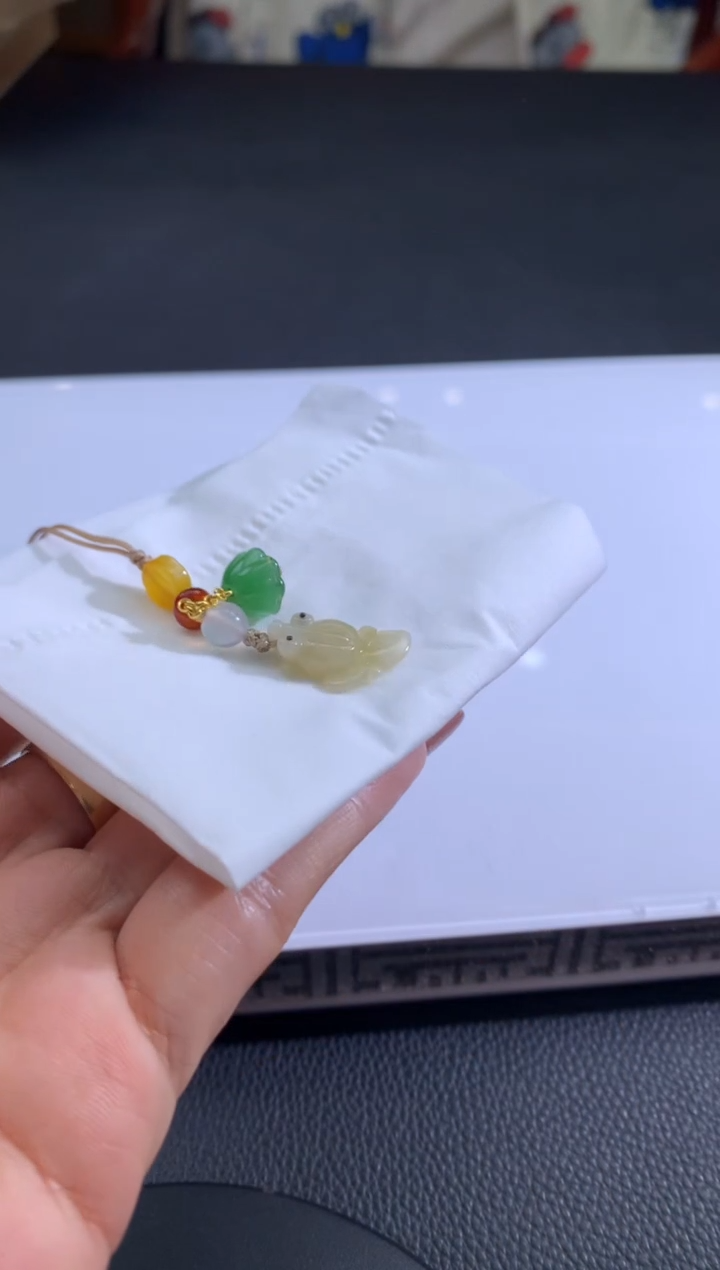 【闪购商品】翡翠颈饰未镶嵌翡翠