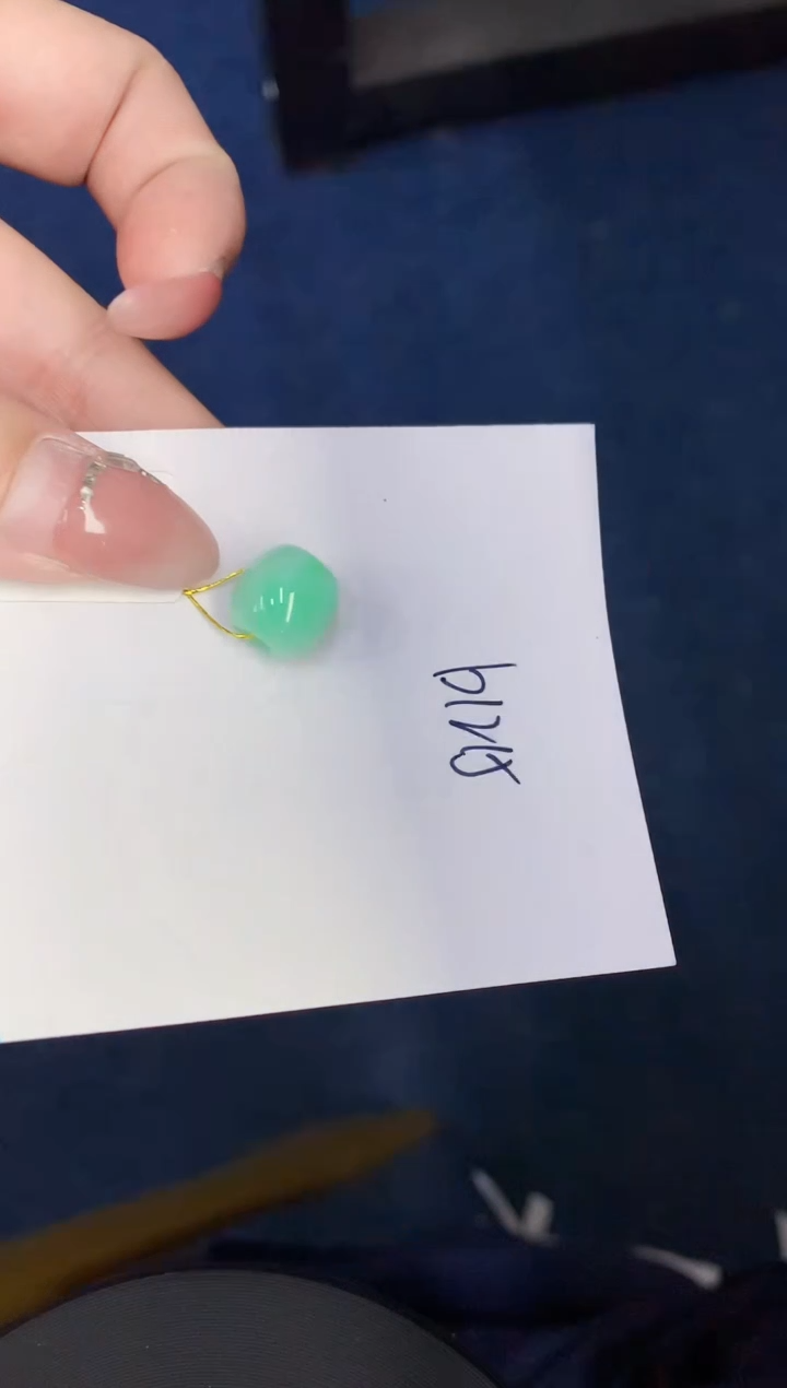 【闪购商品】翡翠颈饰未镶嵌0000000000