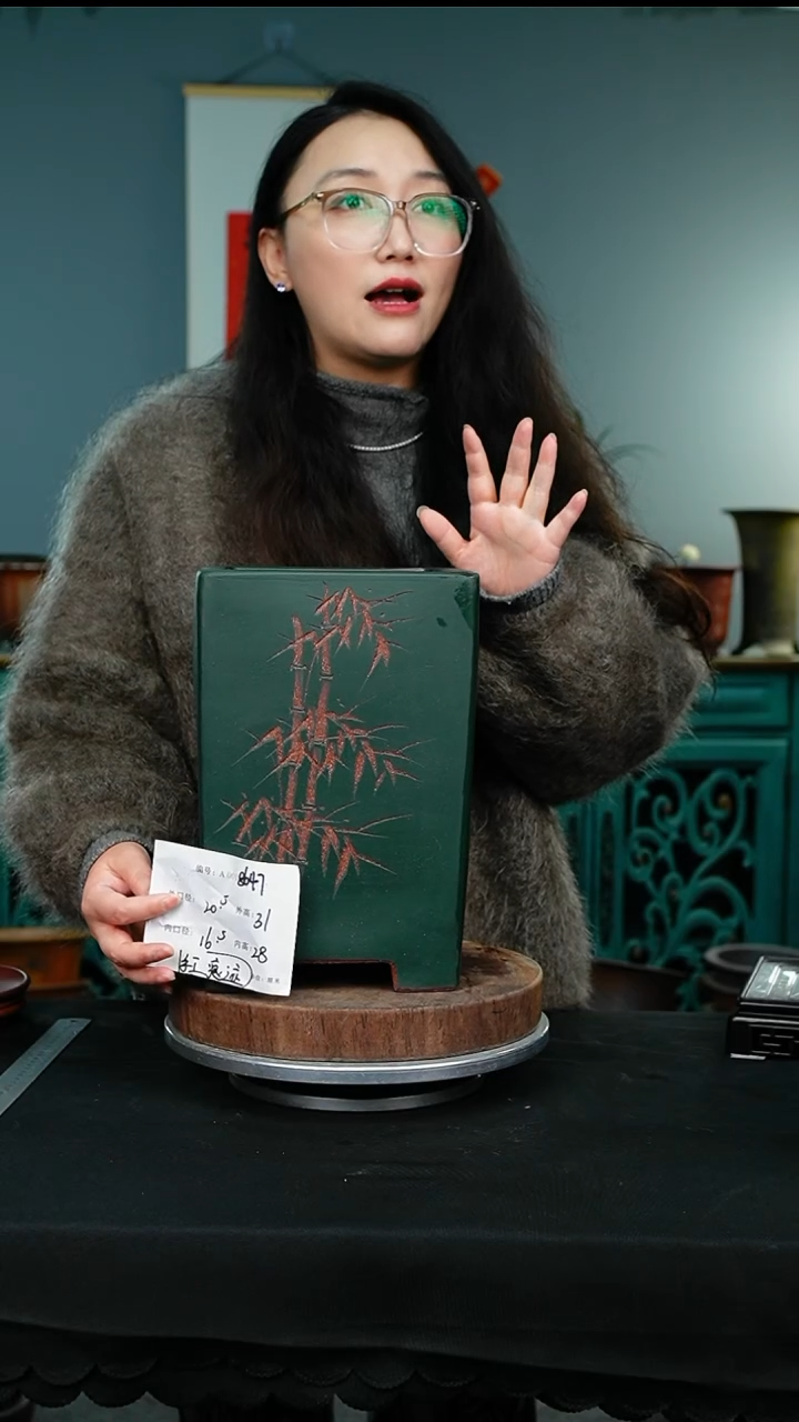 紫砂花盆8647手工痕迹