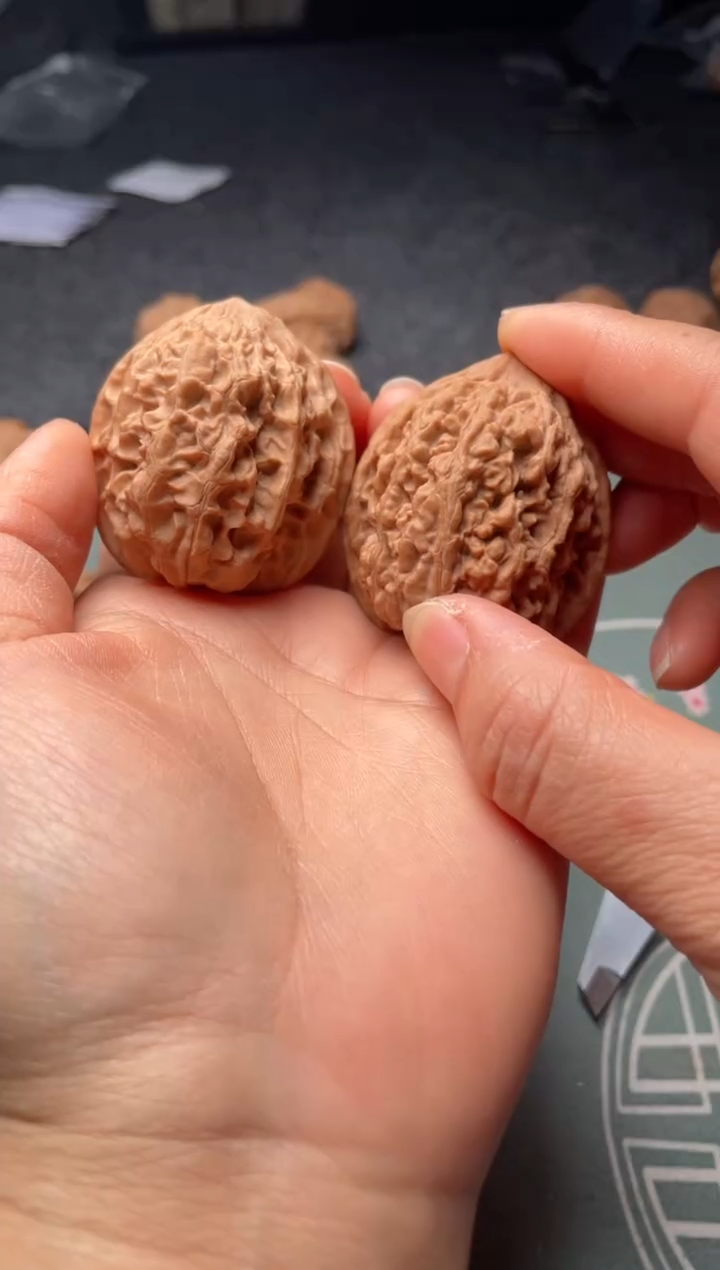 把件文玩核桃w312  牡丹 42尺